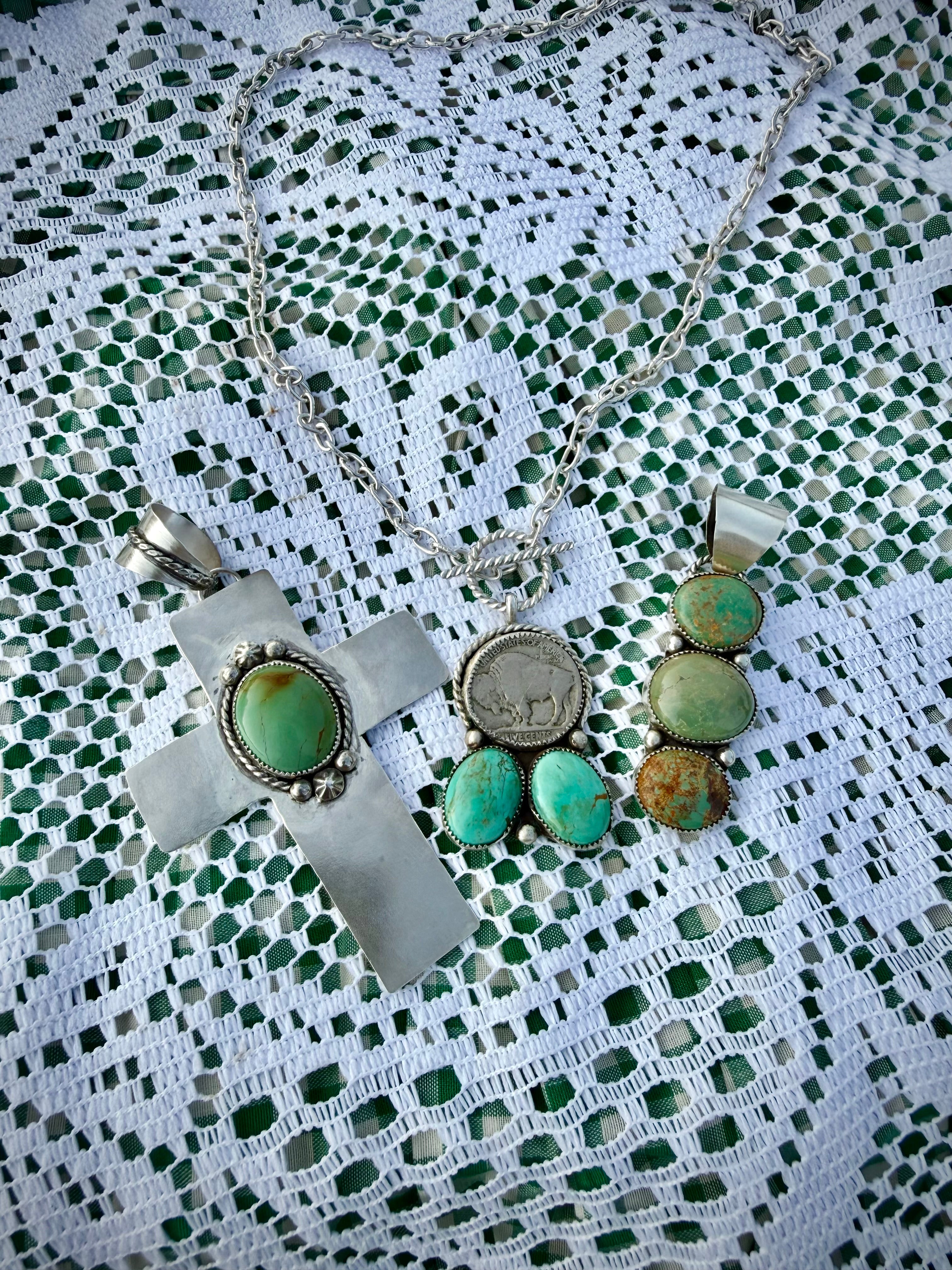 Necklaces & Pendants