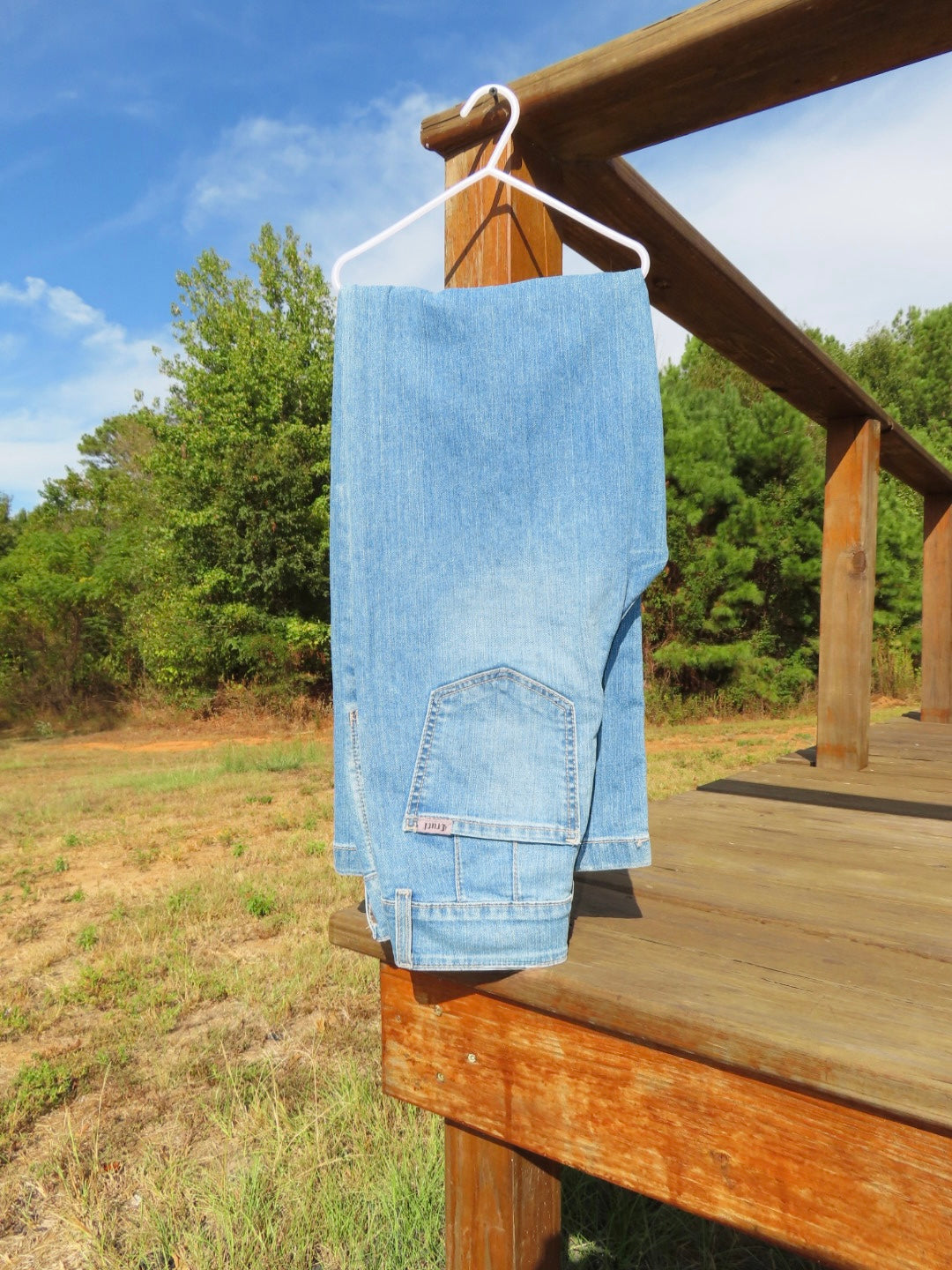 Cruel Girl Light Wash Jeans